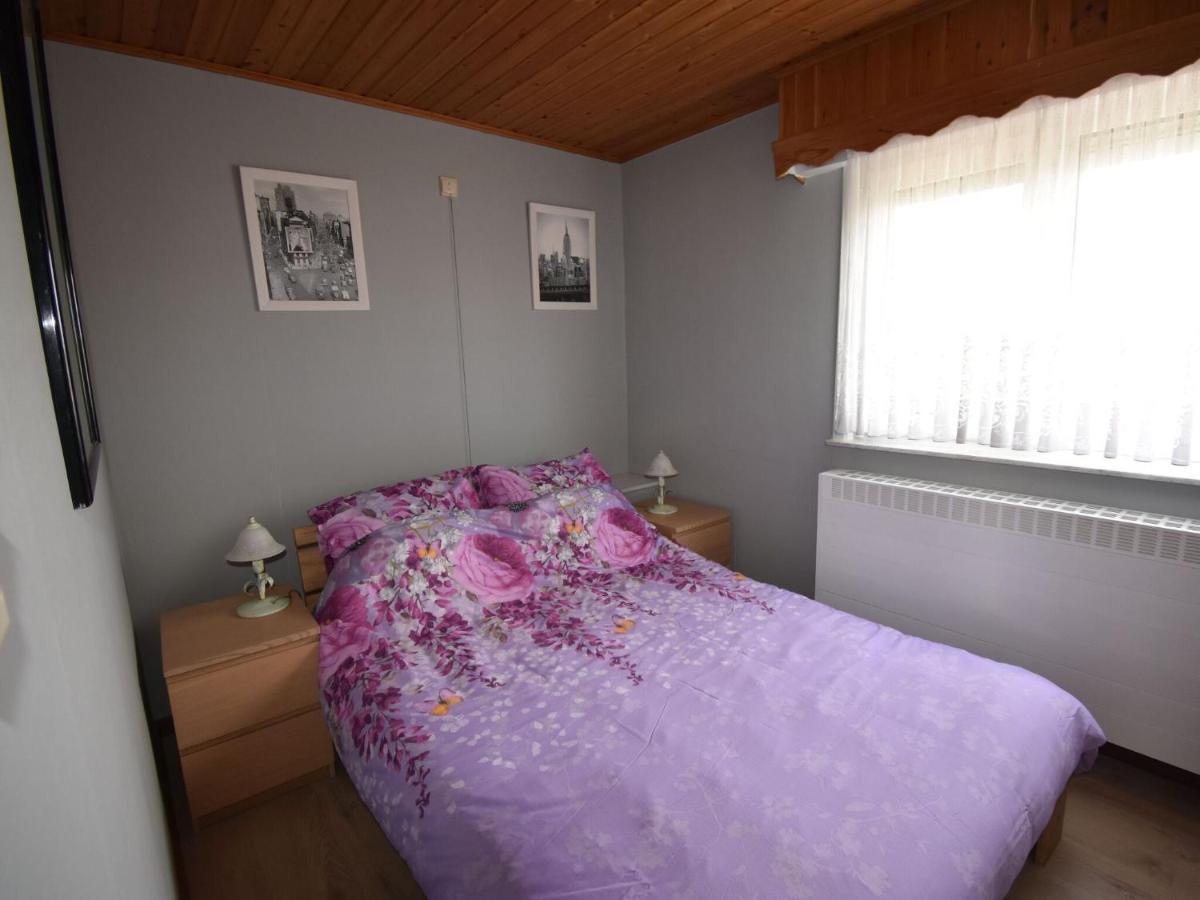 Serene Holiday Home In Peer Luaran gambar